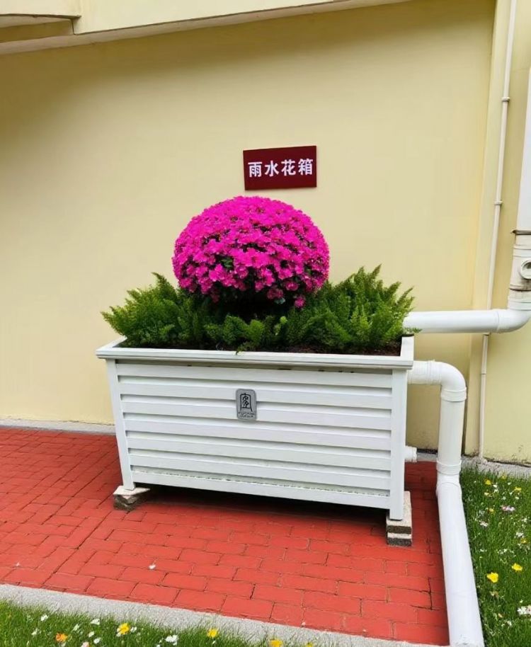 玻璃钢雨水收集花箱